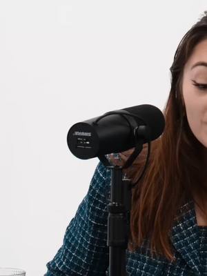 Être créatrice ASMR, c’est comment ? Avec @roroow ! 💤Crédit @solocrea.media - Vidéo complète disponible sur YouTube ! #Solocrea #podcasts #interview #micro #ASMR
